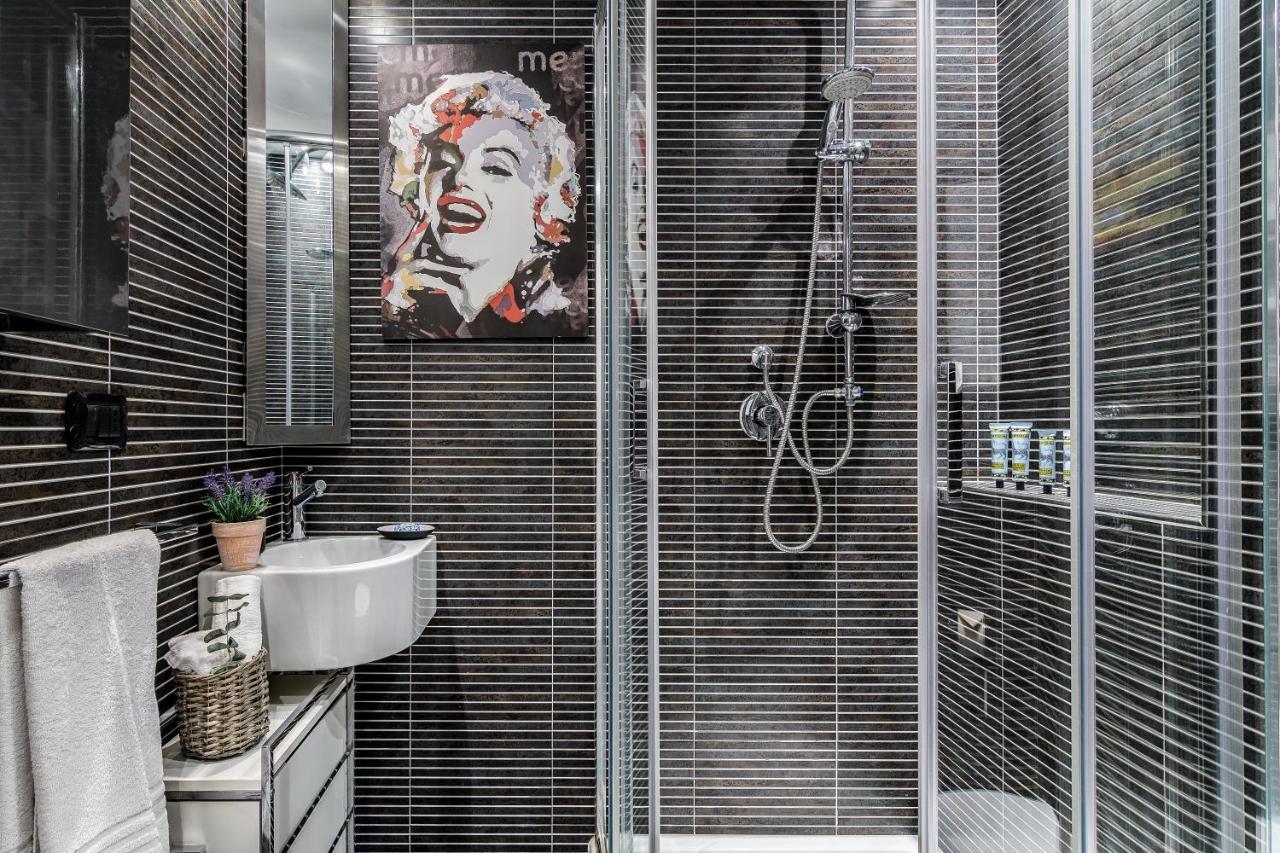 Beplace Cenacolo Apartments Milan Luaran gambar