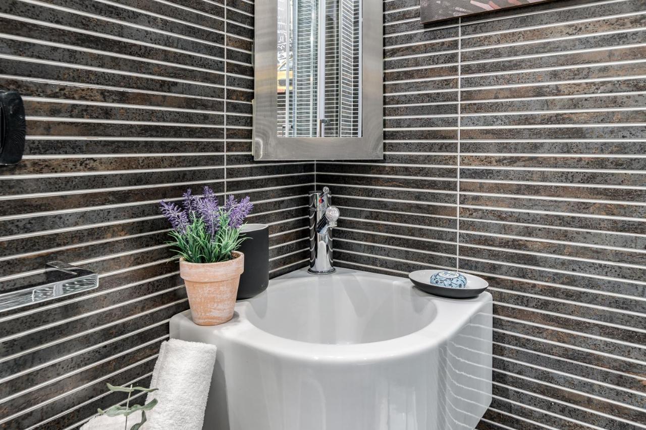 Beplace Cenacolo Apartments Milan Luaran gambar